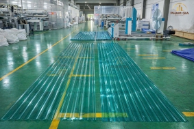 Sản xuất tấm Poly sóng