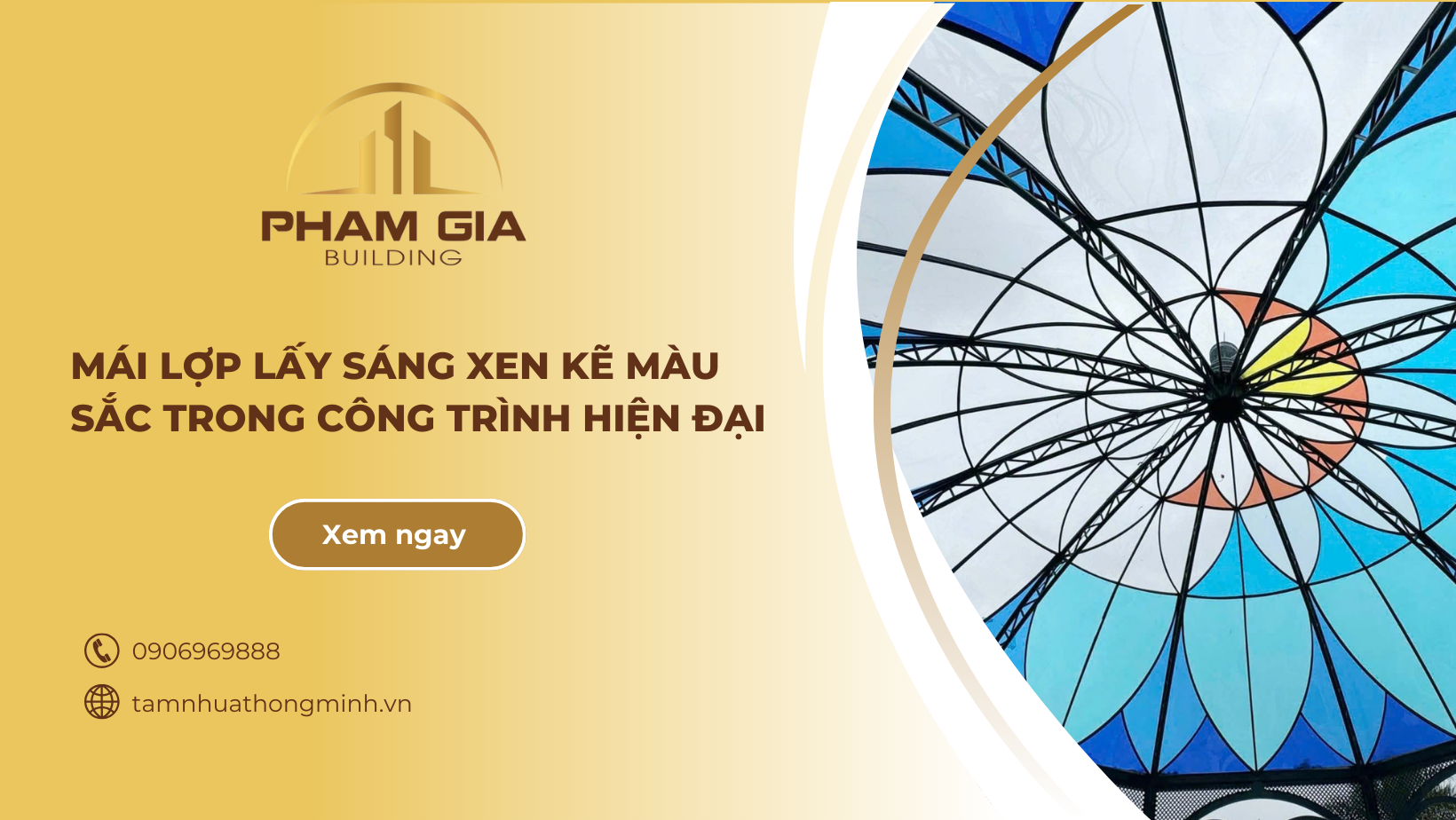 Hiệu quả bất ngờ của mái lợp lấy sáng xen kẽ màu sắc trong công trình hiện đại